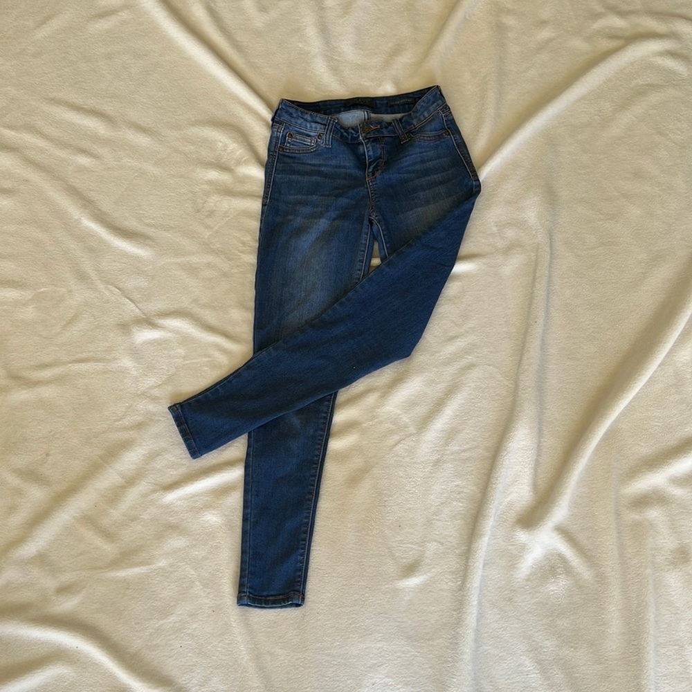 Mid rise skinny jeans for young girls